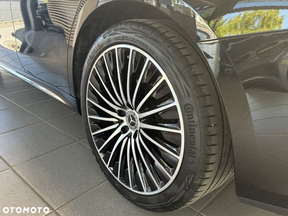 Mercedes-Benz Klasa E 220 d mHEV 4-Matic Exclusive 9G-Tronic - 12