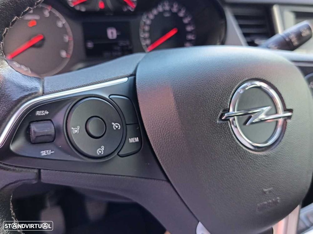 Opel Crossland 1.2 T Business Edition - 17