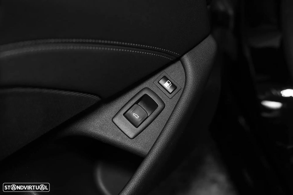 BMW 520 e Pack M - 41