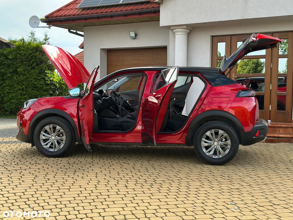 Peugeot 2008 1.2 Pure Tech GPF Allure S&S - 18