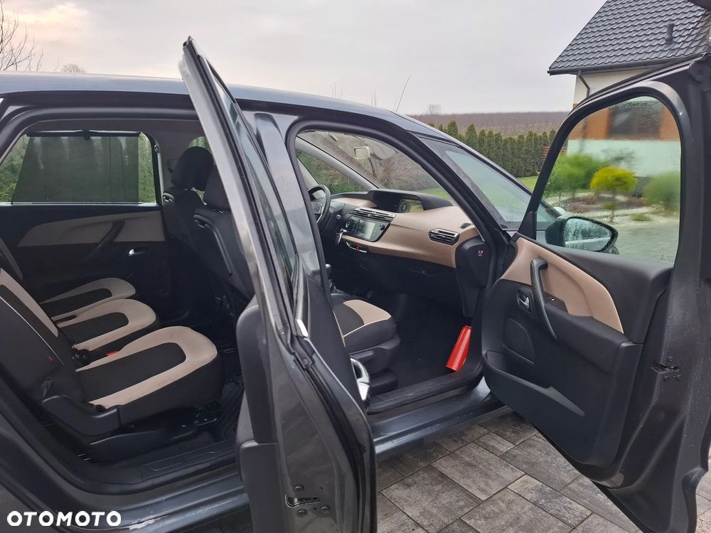 Citroën C4 Picasso e-HDi 115 Exclusive - 17