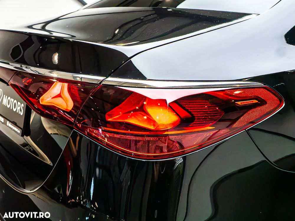 Mercedes-Benz E 220 d 9G-TRONIC AMG Line NIGHT Edition - 21