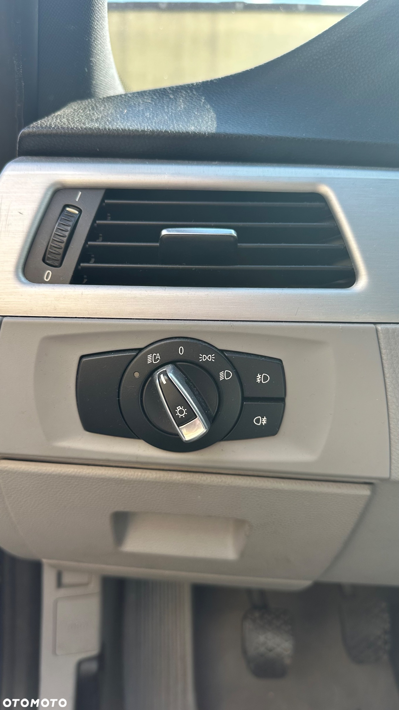 BMW Seria 3 318d - 22