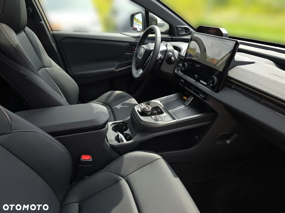 Toyota bZ4X 74.7kWh 4x4 Executive - 10