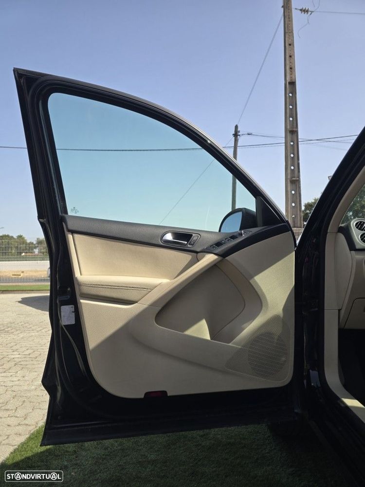 VW Tiguan 1.4 TSI Sport 4Motion - 10