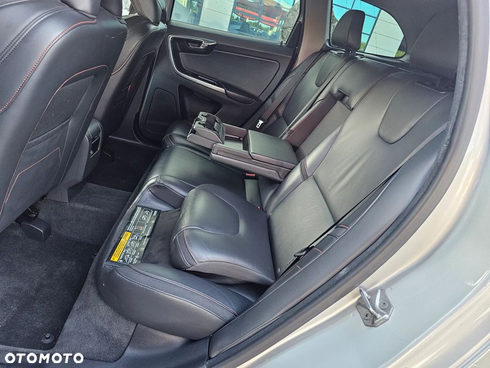 Volvo XC 60 D3 Inscription - 36