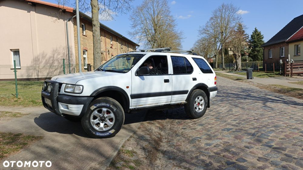 Opel Frontera - 1