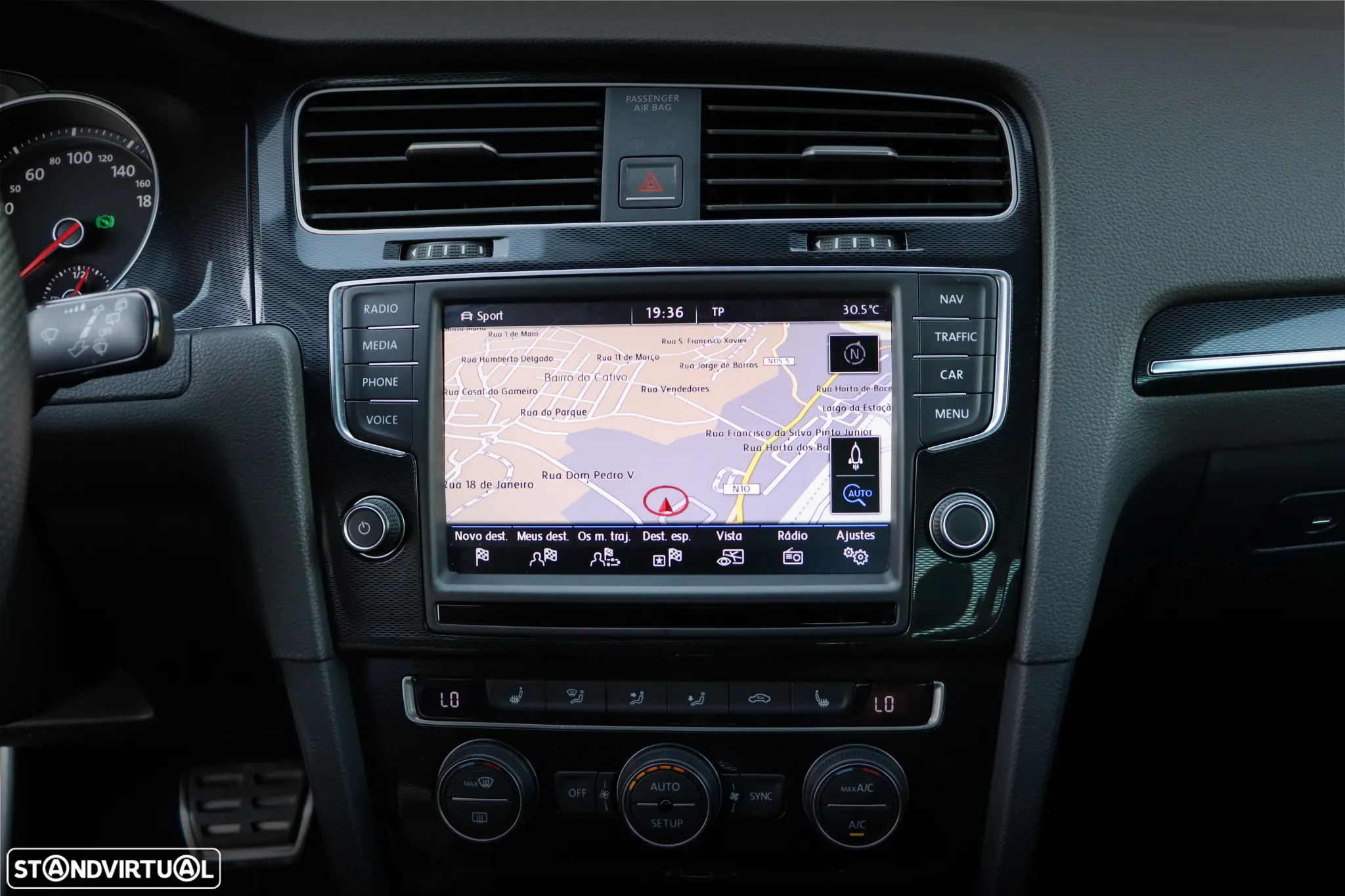 VW Golf 2.0 TSi GTi DSG - 32
