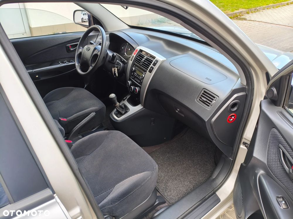 Hyundai Tucson 2.0 4WD GLS - 9