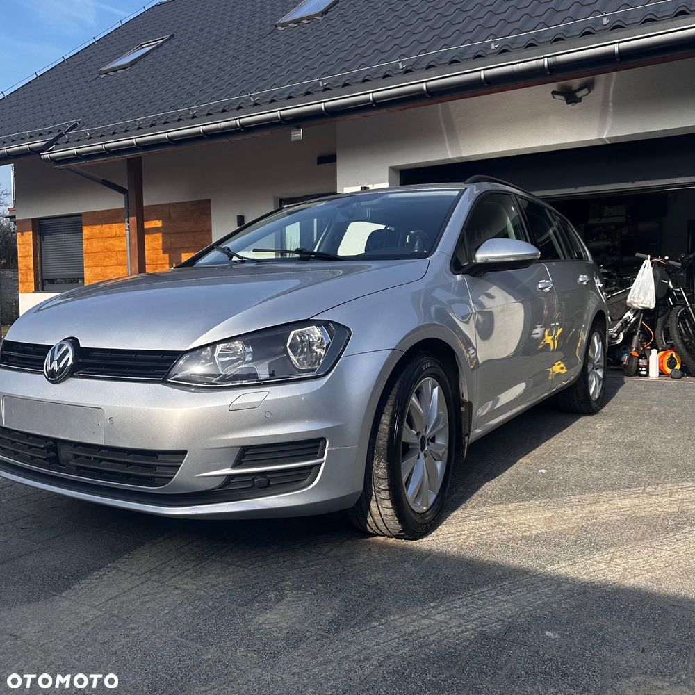 Volkswagen Golf - 14