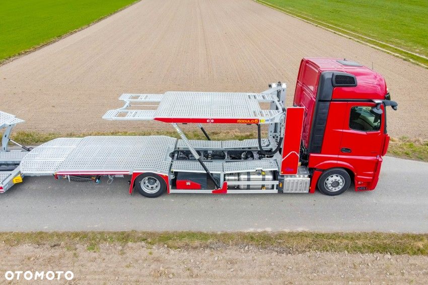 Mercedes-Benz Actros - 7