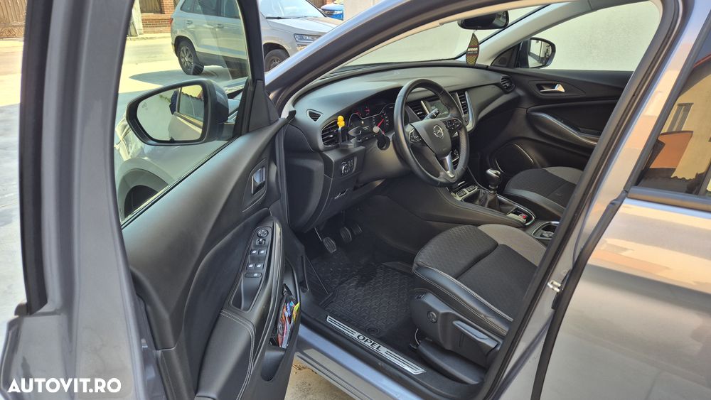 Opel Grandland X 1.2 Turbo START/STOP Innovation - 6