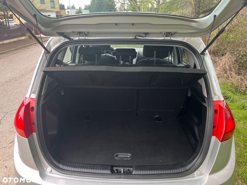 Kia Venga 1.4 L - 12