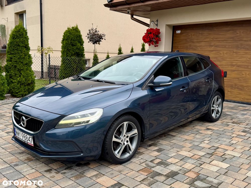 Volvo V40 D3 Momentum - 2