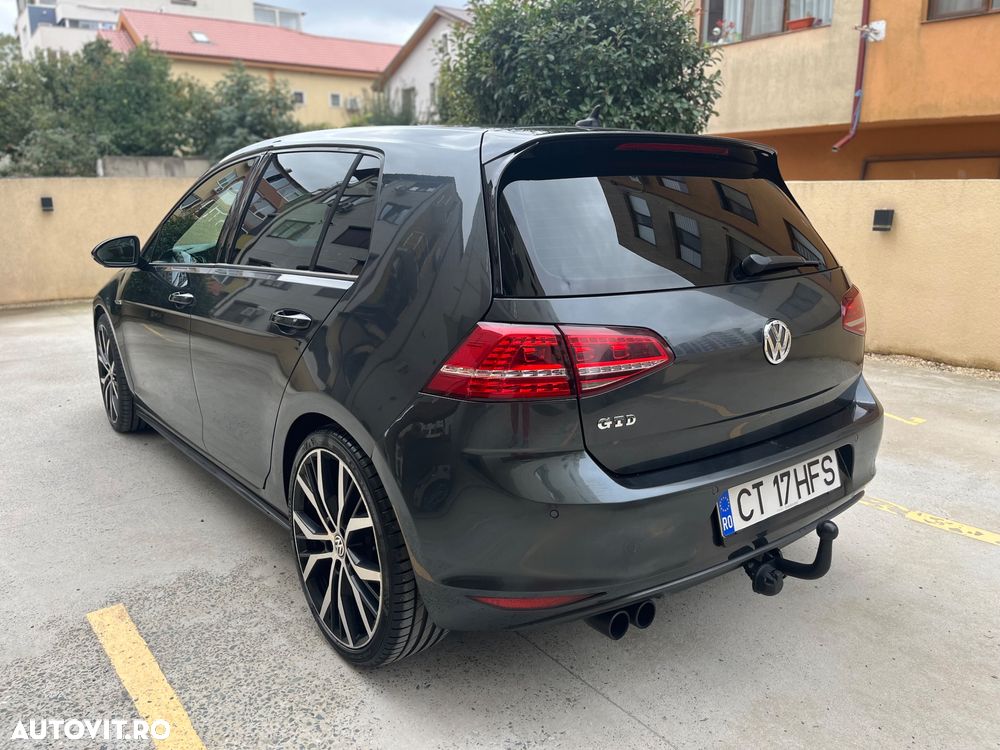 Volkswagen Golf 2.0 TDI DSG GTD - 4