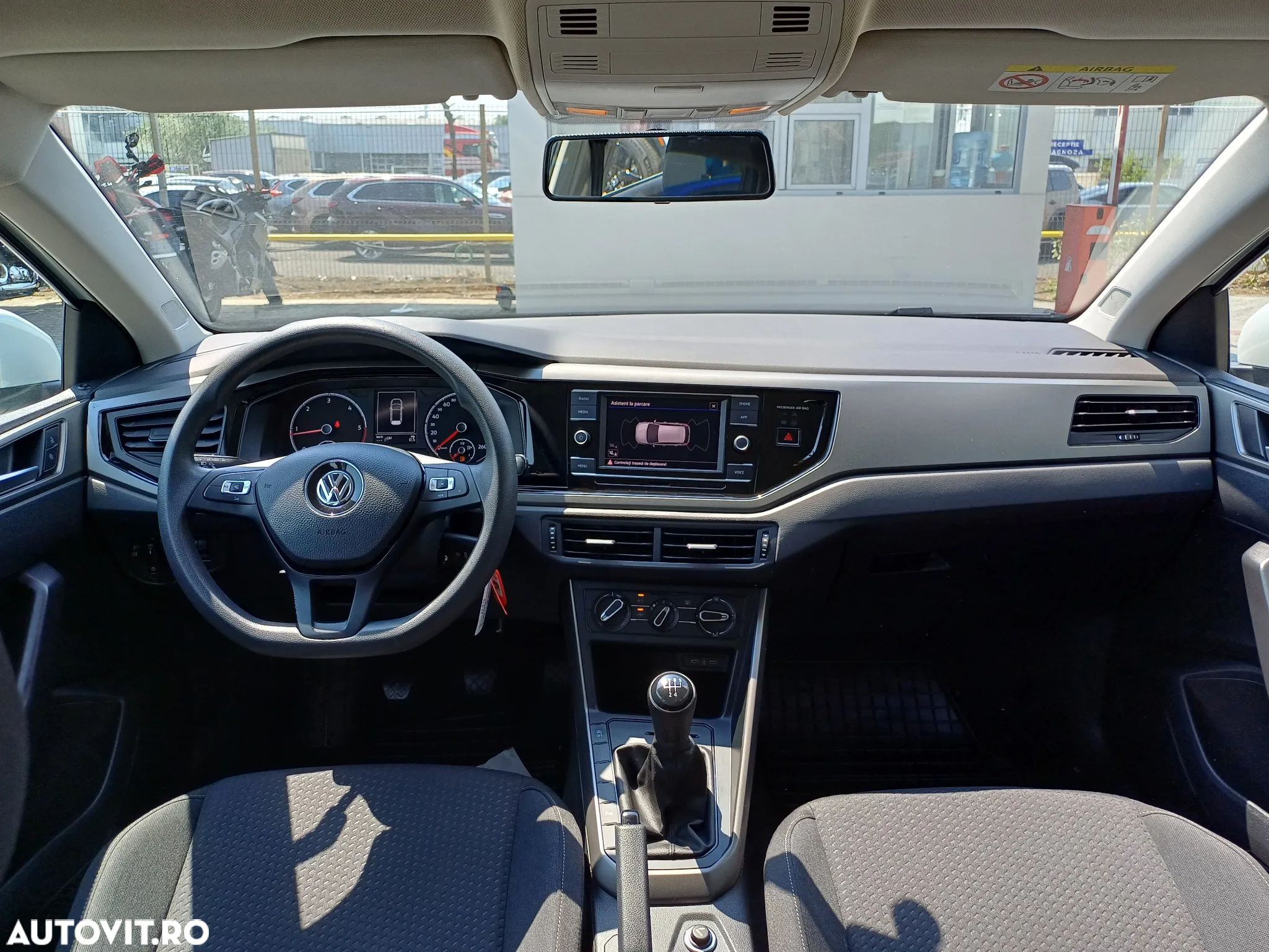 Volkswagen Polo 1.6 TDI Comfortline - 11