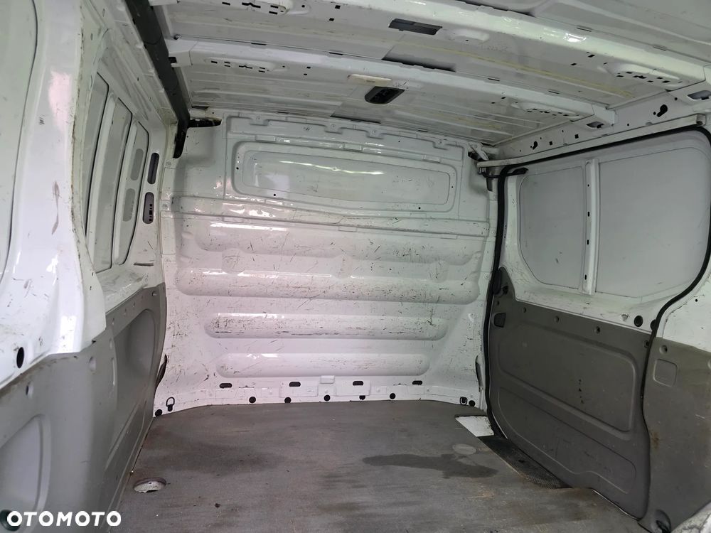 Nissan Primastar - 19