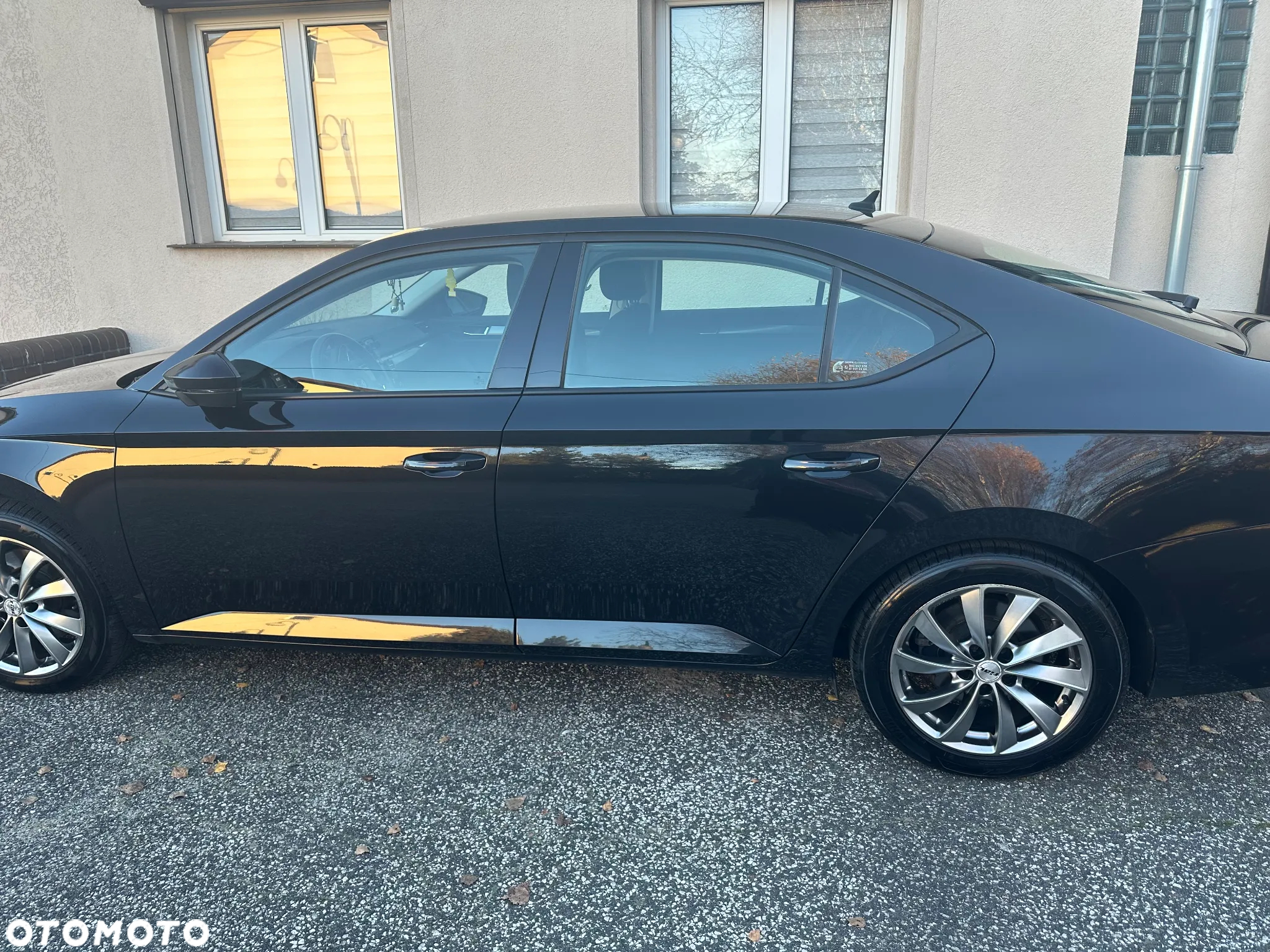 Skoda Superb 2.0 TDI Ambition - 4