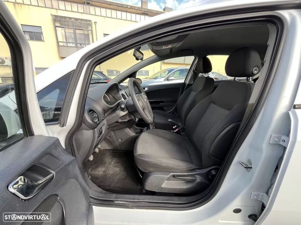 Opel Corsa 1.3 CDTI Enjoy 88g - 21