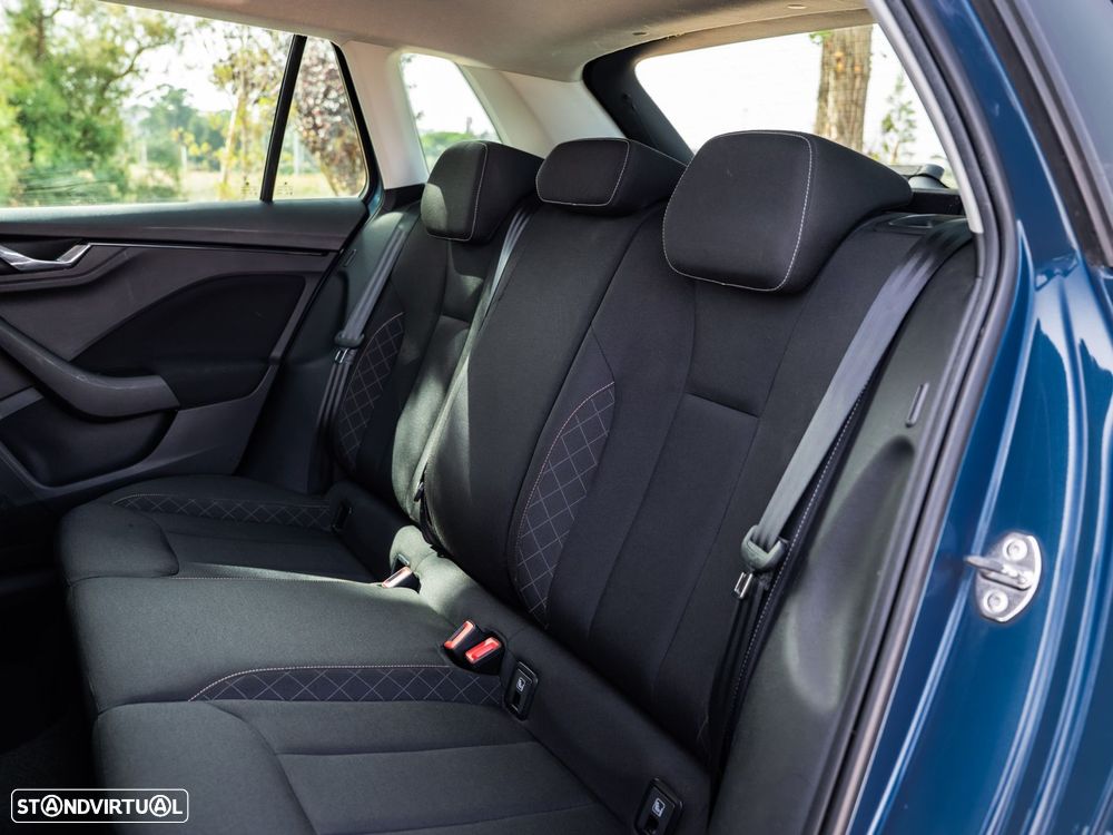 Skoda Kamiq 1.0 TSI Style - 18