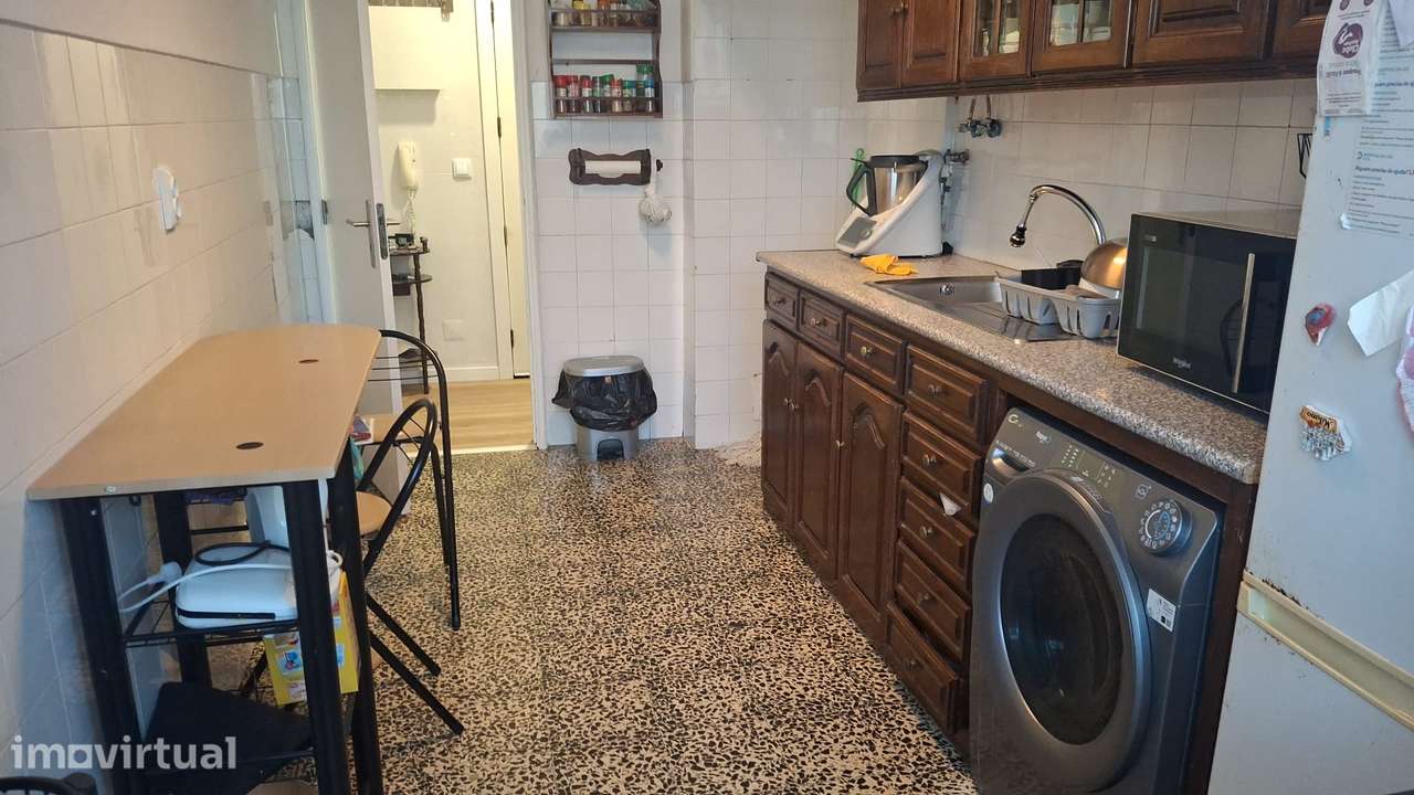 Apartamento T3 com 101m², pronto a habitar e bem localizado - Grande imagem: 2/8