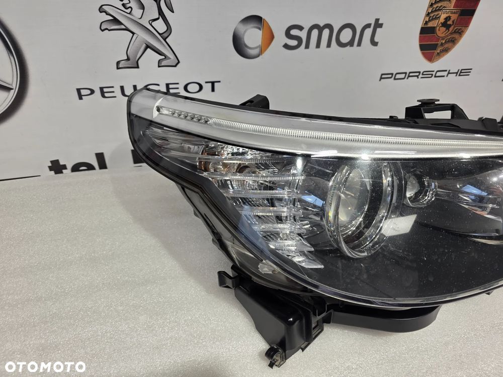 BMW E60 / E61 07- LIFT PRAWY BI-XENON NIESKRĘTNY BLACK PRAWA LAMPA PRZEDNIA PRZÓD , NR 7177740 / 7177740-06 / A8717774006 , NR AUKCJI LPP189 - 9