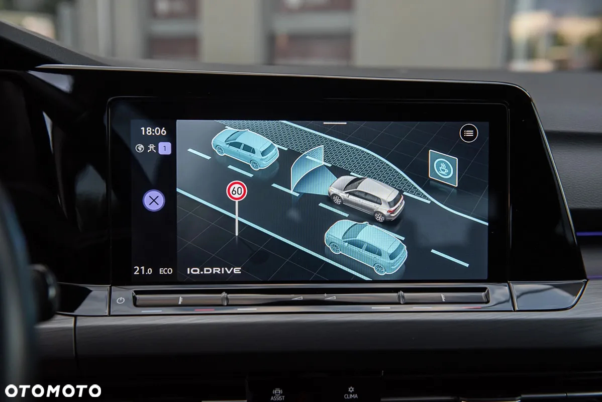 Volkswagen Golf VIII 1.4 TSI Plug-In Hybrid Style DSG - 25