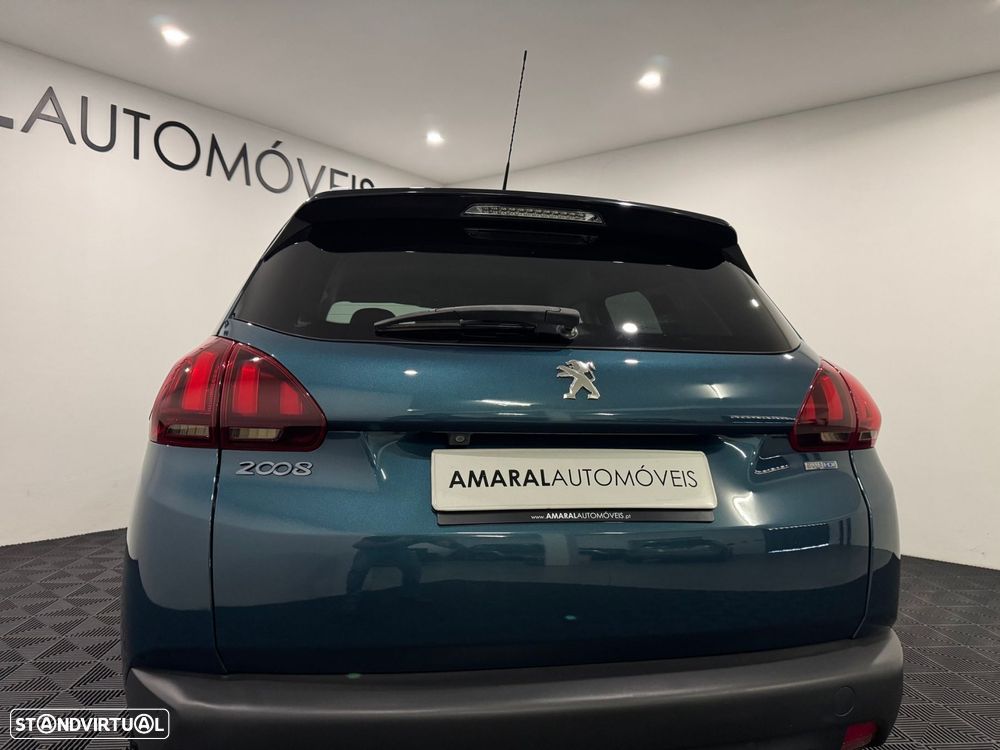Peugeot 2008 1.6 BlueHDi Style - 22
