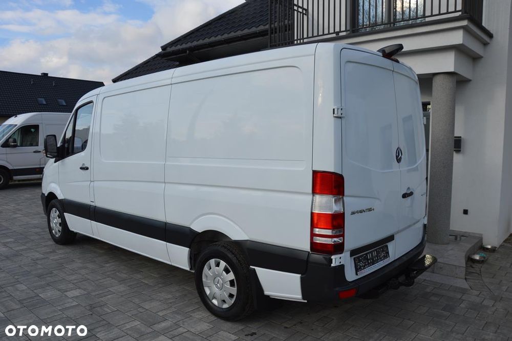 Mercedes-Benz Sprinter - 5