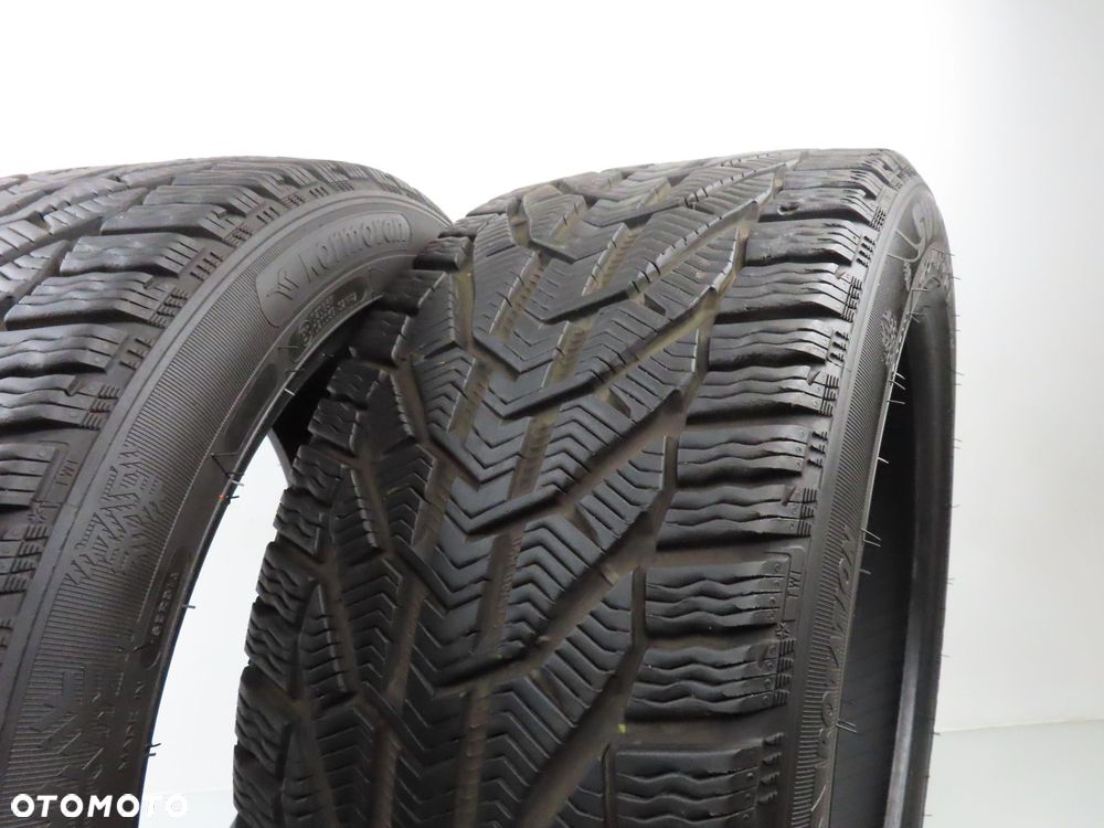 2x 275/40R20 OPONY ZIMOWE UŻYWANE Kormoran SUV Snow 106V XL dot: 3022 - 8