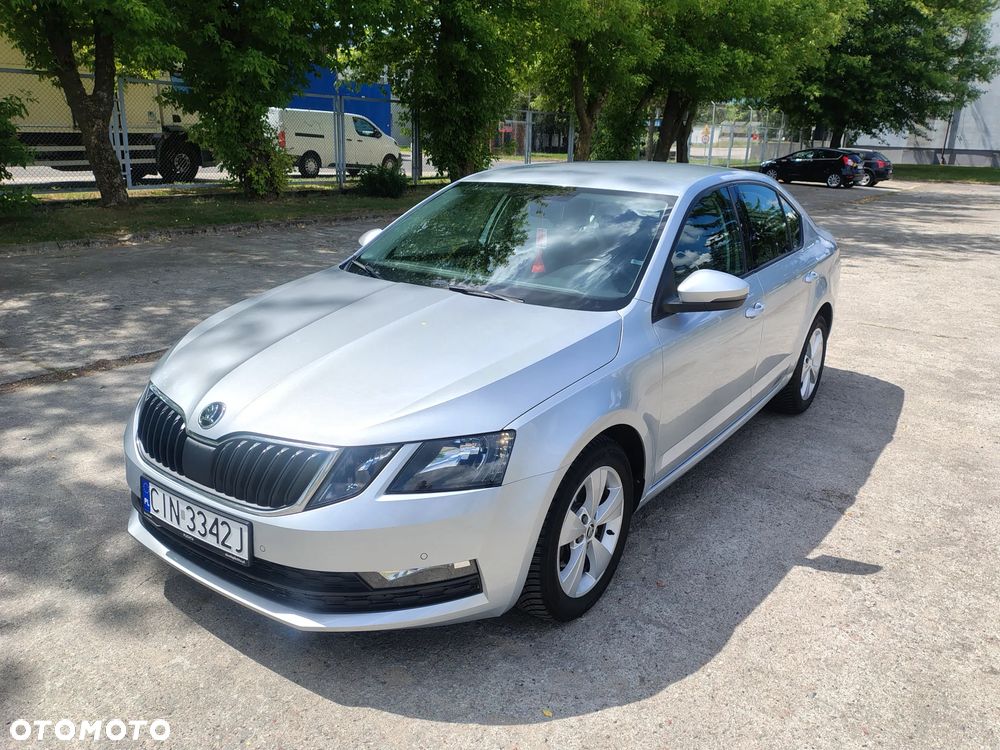Skoda Octavia - 1
