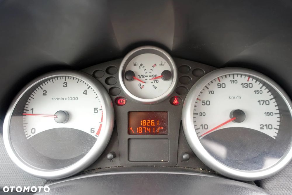 Peugeot 207 1.4 HDi Trendy - 16