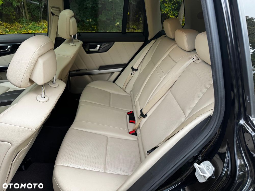 Mercedes-Benz GLK 350 4Matic (BlueEFFICIENCY) 7G-TRONIC - 4