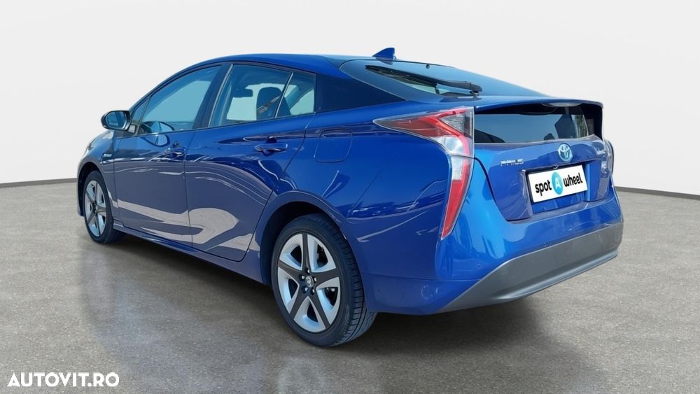 Toyota Prius - 9
