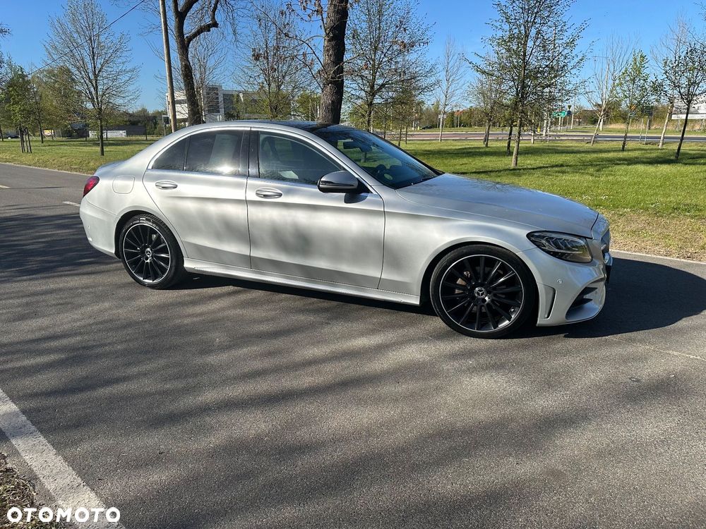 Mercedes-Benz Klasa C 220 d 9G-TRONIC AMG Line - 5