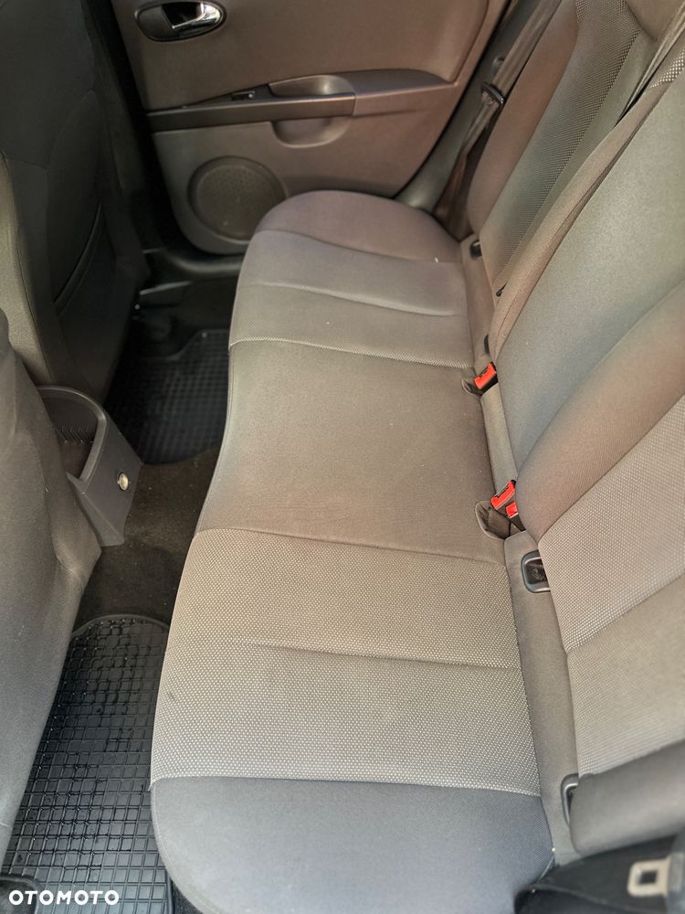 Seat Leon 2.0 TDI Stylance - 30