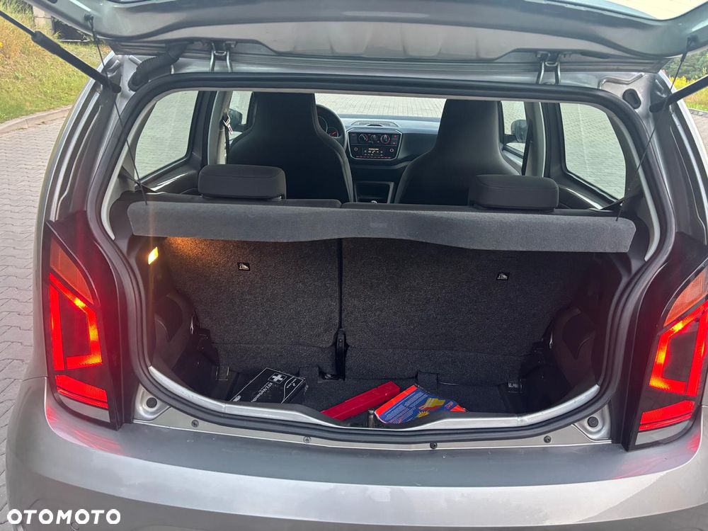 Volkswagen up! 1.0 high - 33
