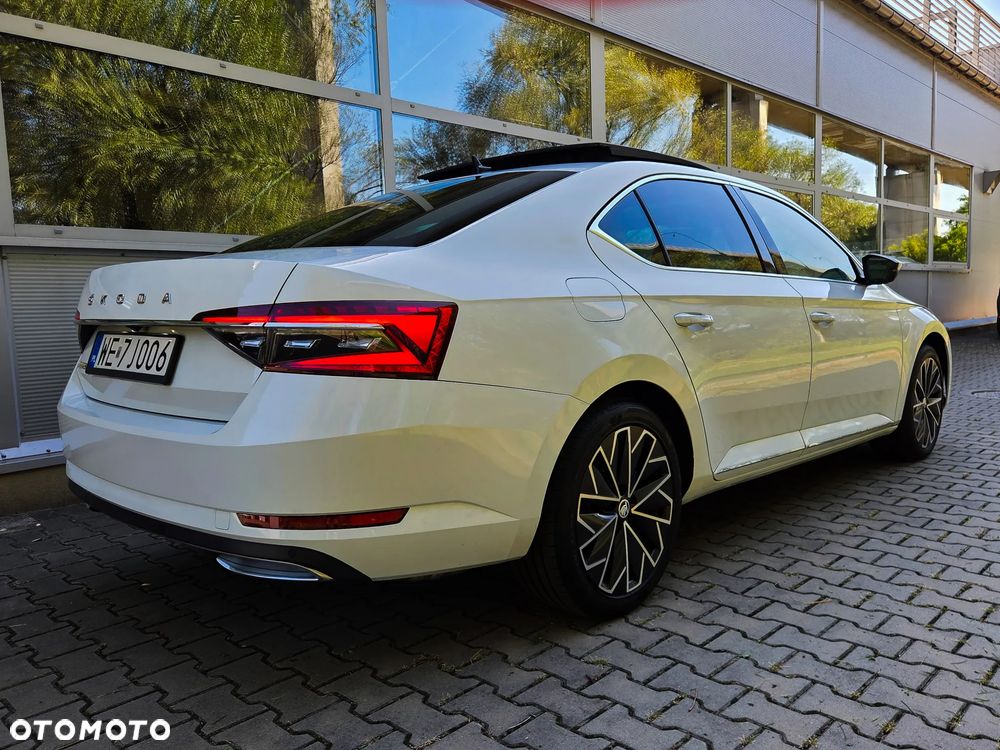 Skoda Superb 2.0 TSI L&K DSG - 4