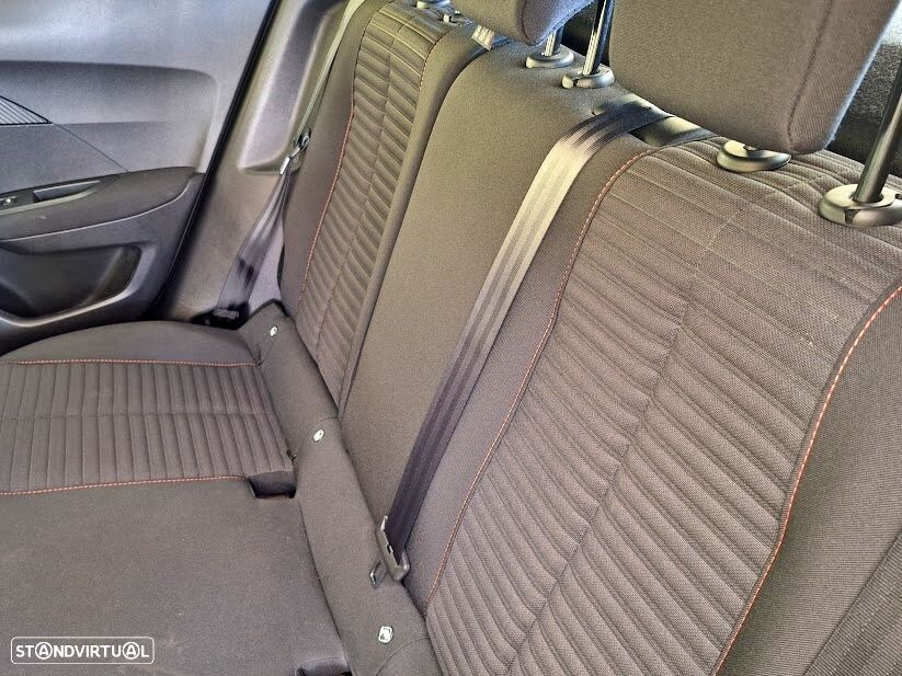 Peugeot 2008 1.5 BlueHDi Active Pack EAT8 - 7