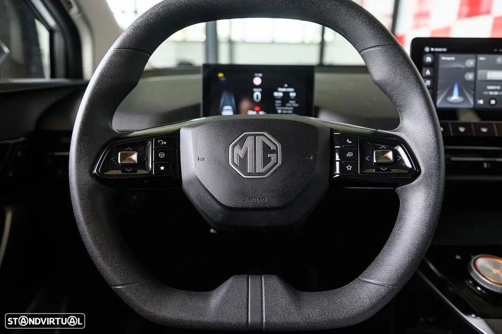 MG MG4 51 kWh Standard - 42