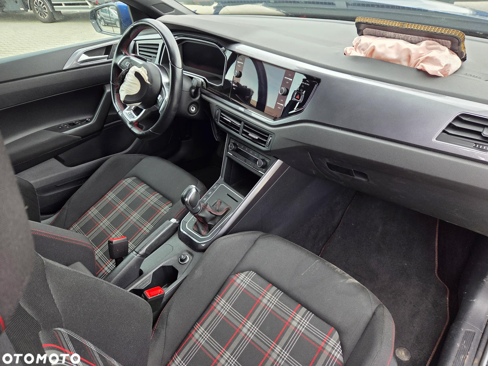 Volkswagen Polo - 13