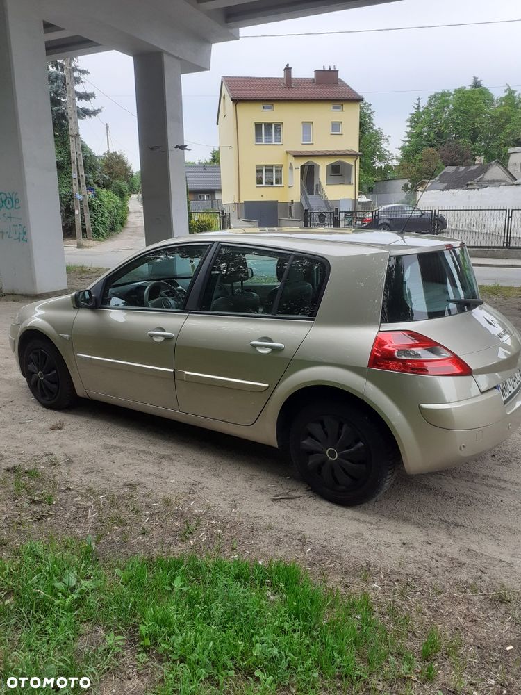 Renault Megane - 5