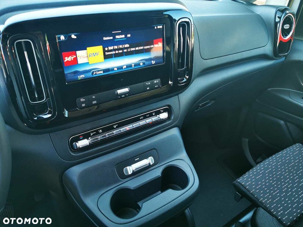 Mercedes-Benz Vito eVito Furgon - 13