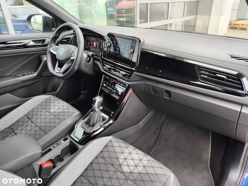 Volkswagen T-Roc - 21