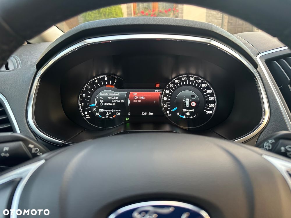 Ford S-Max 2.0 TDCi 4WD Titanium - 37