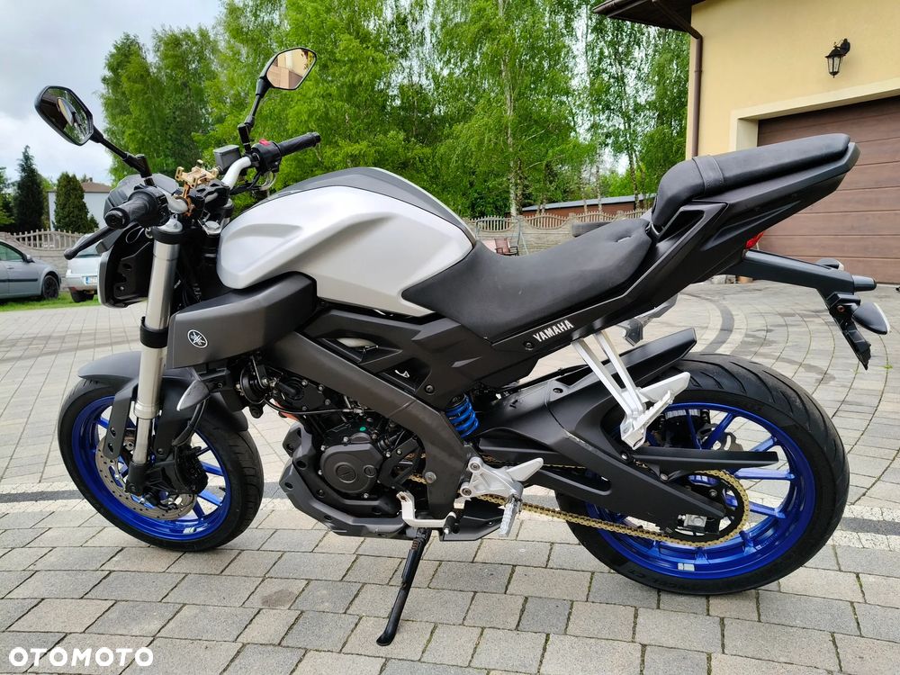 Yamaha MT - 3