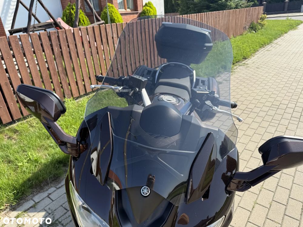 Yamaha FJR - 14