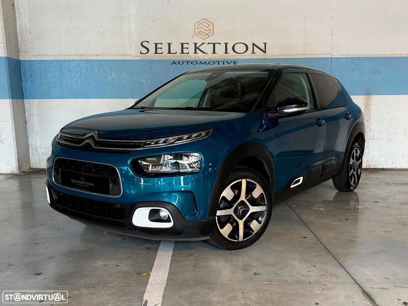 Citroën C4 Cactus 1.2 PureTech Shine - 1