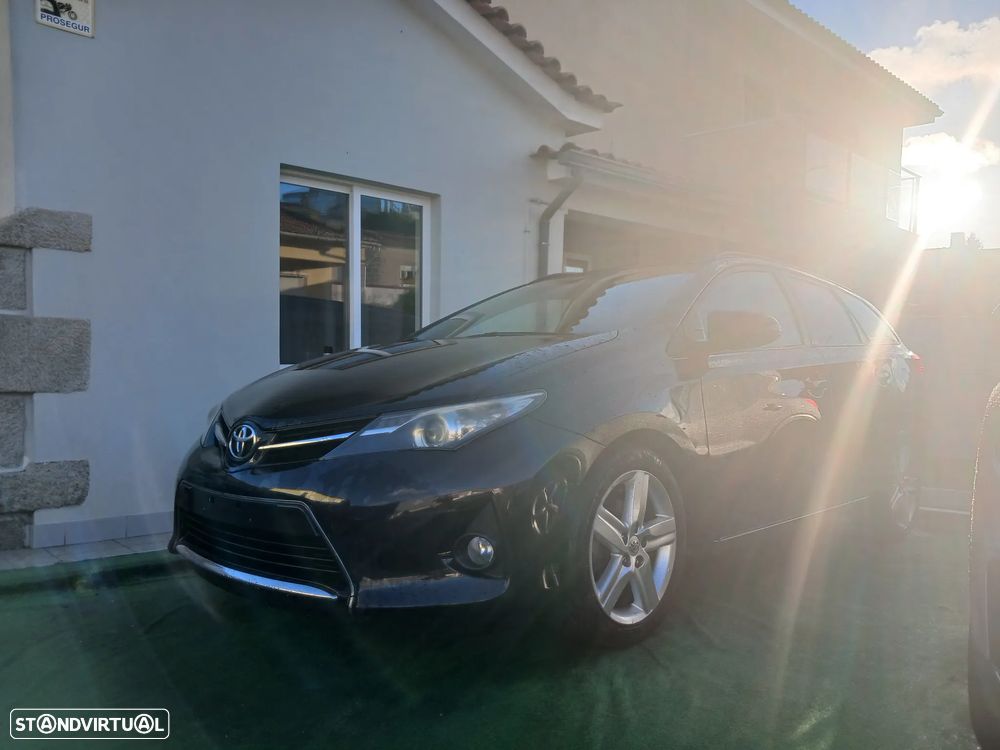 Toyota Auris Touring Sports 1.4 D-4D Com+P.Sport - 11