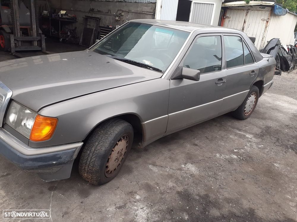 Mercedes 250 para peças - 3